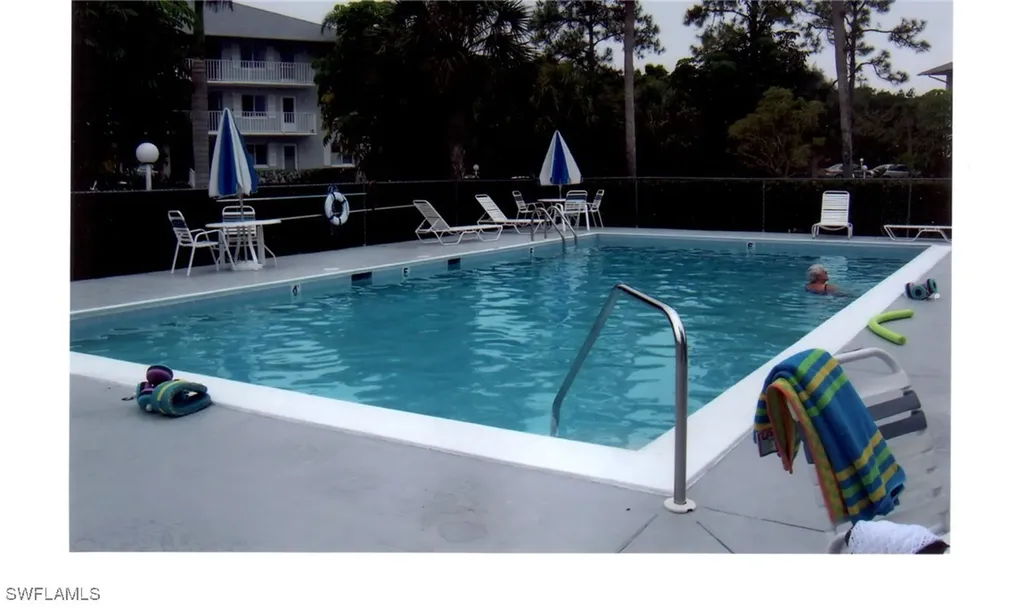 3032 Sandpiper Bay Circle Naples FL 34112