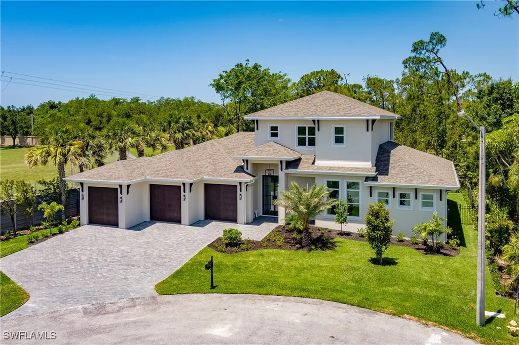2854 Coach House Way Naples FL 34105