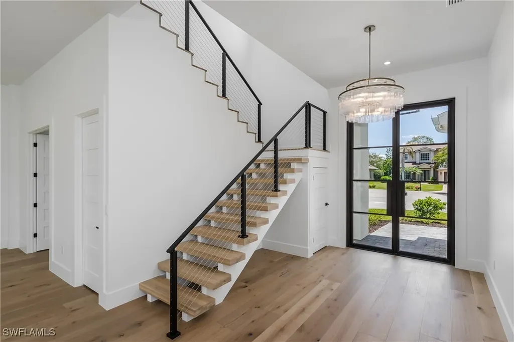 2854 Coach House Way Naples FL 34105