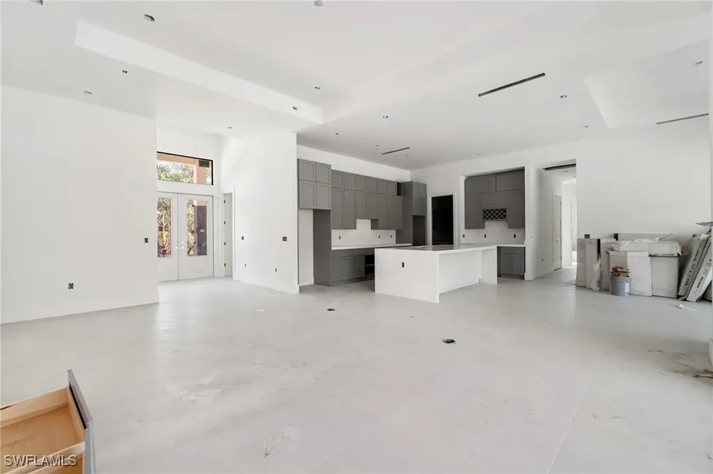 721 Golden Gate Boulevard W Naples FL 34120