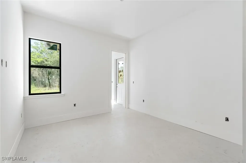 721 Golden Gate Boulevard W Naples FL 34120