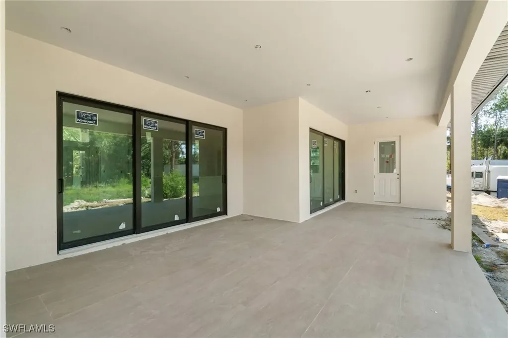 721 Golden Gate Boulevard W Naples FL 34120