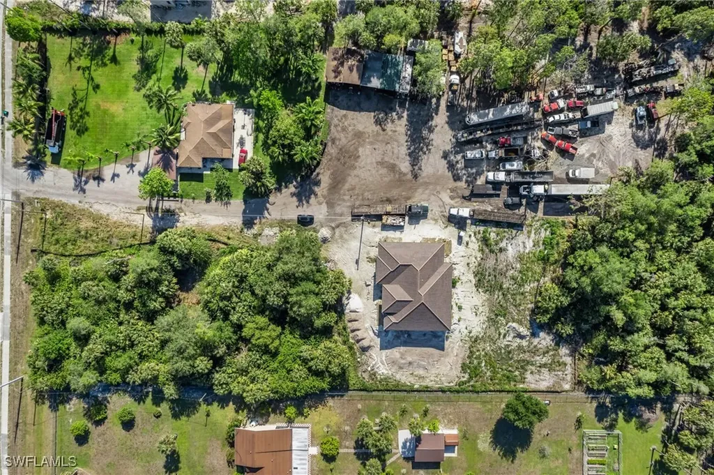 721 Golden Gate Boulevard W Naples FL 34120