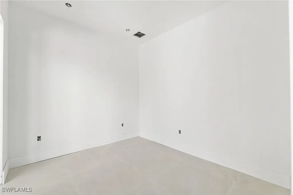 721 Golden Gate Boulevard W Naples FL 34120