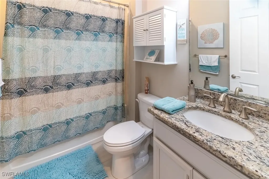 16366 Barclay Court Naples FL 34110