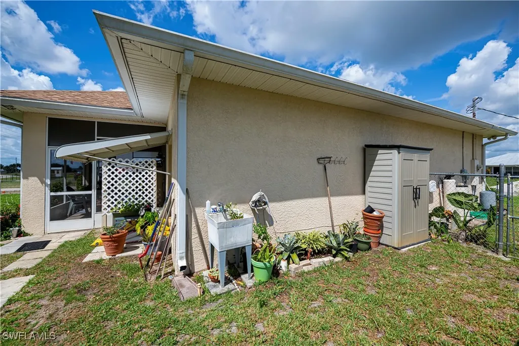 1115 Comet Avenue Labelle FL 33935