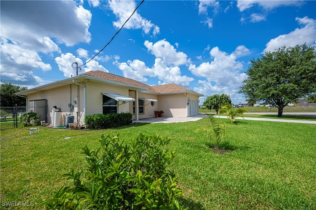 1115 Comet Avenue Labelle FL 33935