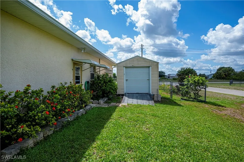 1115 Comet Avenue Labelle FL 33935