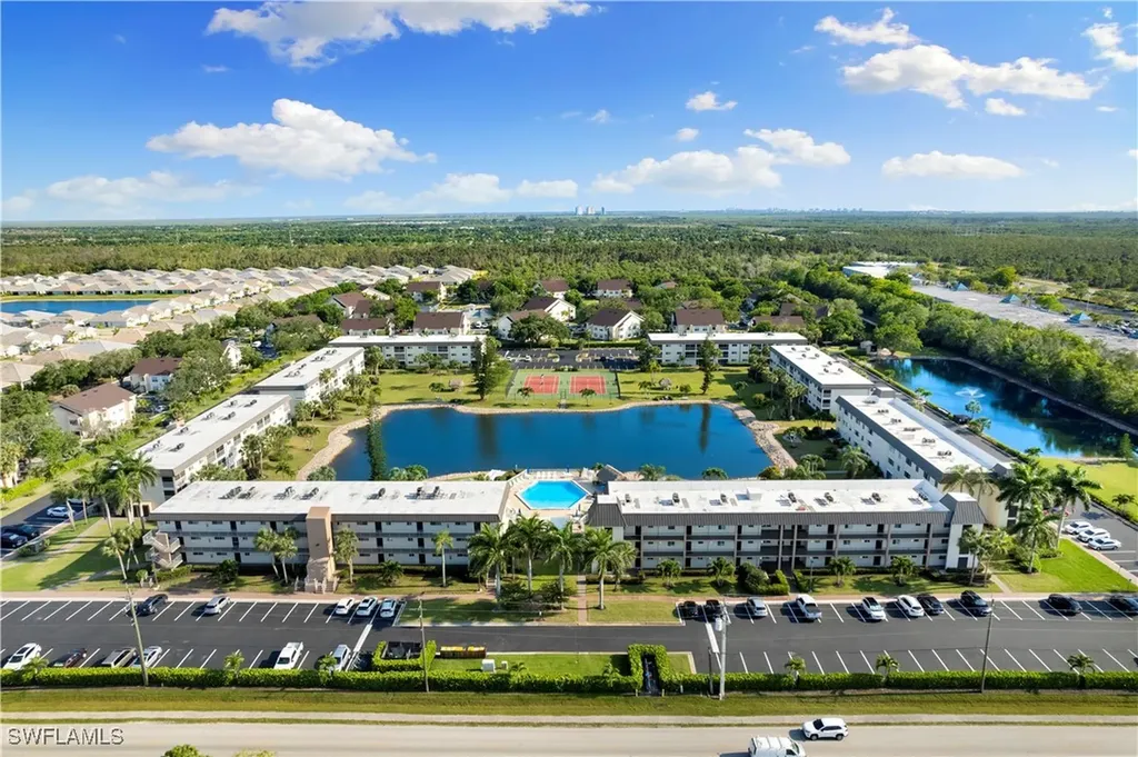 1008 Manatee Road Naples FL 34114