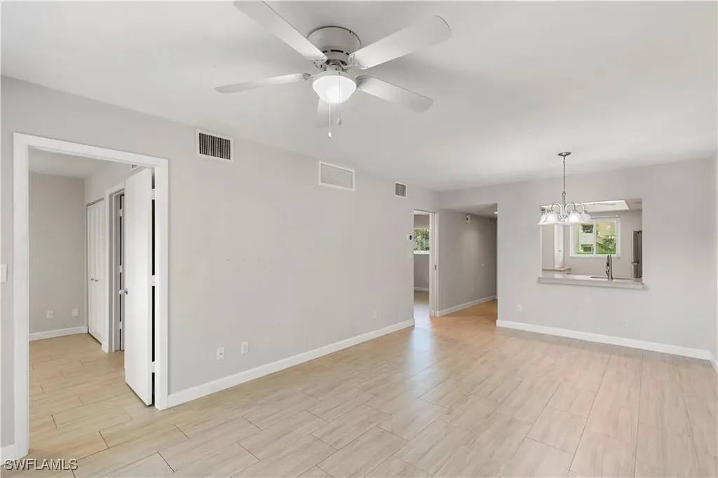 1008 Manatee Road Naples FL 34114