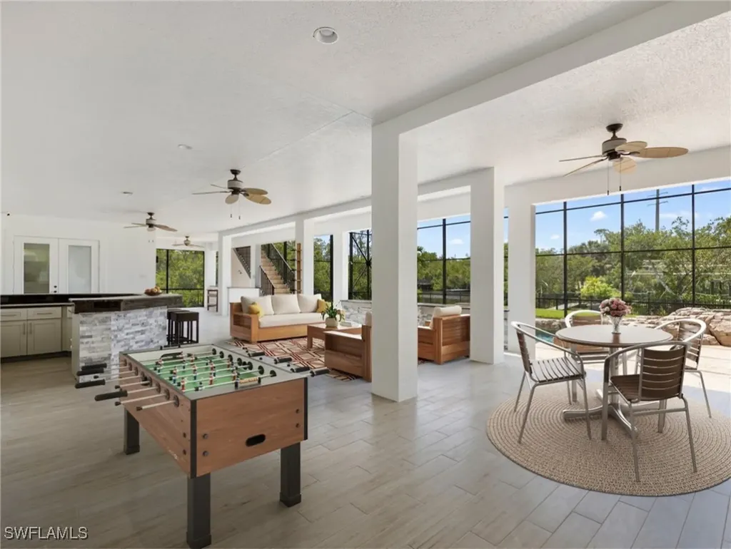 18251 Parkridge Court Fort Myers FL 33908