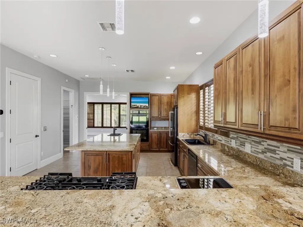 18251 Parkridge Court Fort Myers FL 33908