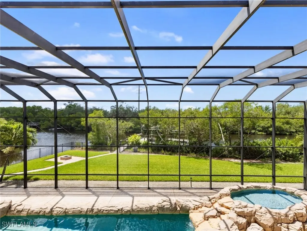 18251 Parkridge Court Fort Myers FL 33908