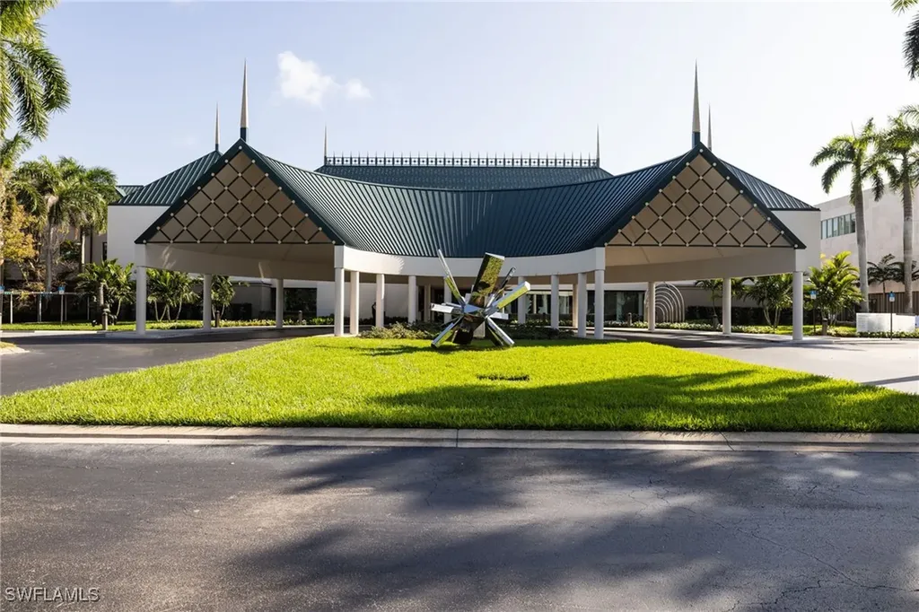 707 Buttonbush Lane Naples FL 34108