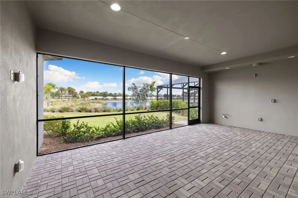 8750 Calypso Court Naples FL 34112