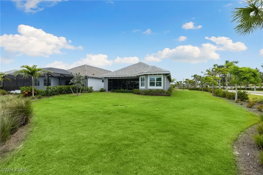 8750 Calypso Court Naples FL 34112