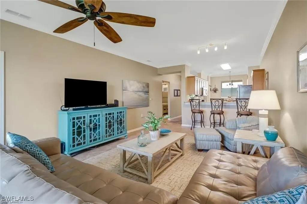 8261 Pathfinder Loop Fort Myers FL 33919