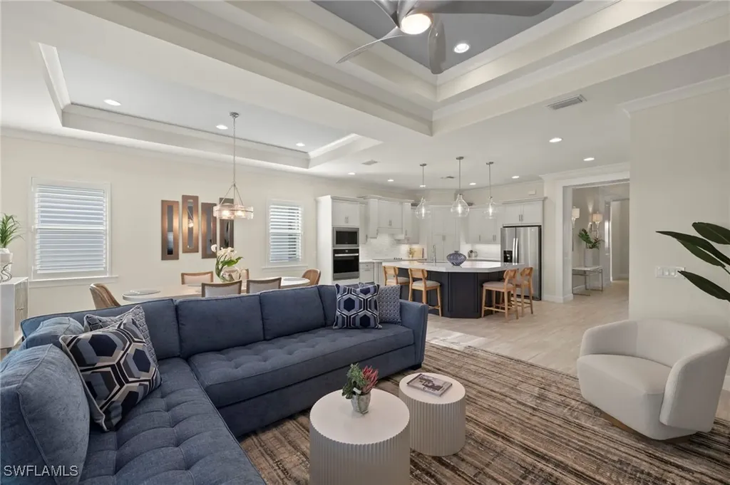 8979 Gustavia Court Naples FL 34112