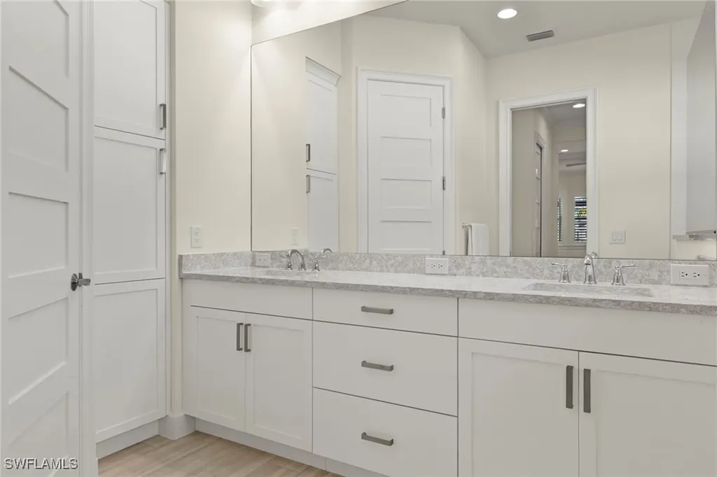 8979 Gustavia Court Naples FL 34112