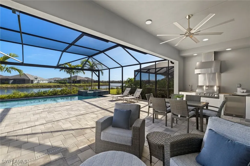 8979 Gustavia Court Naples FL 34112