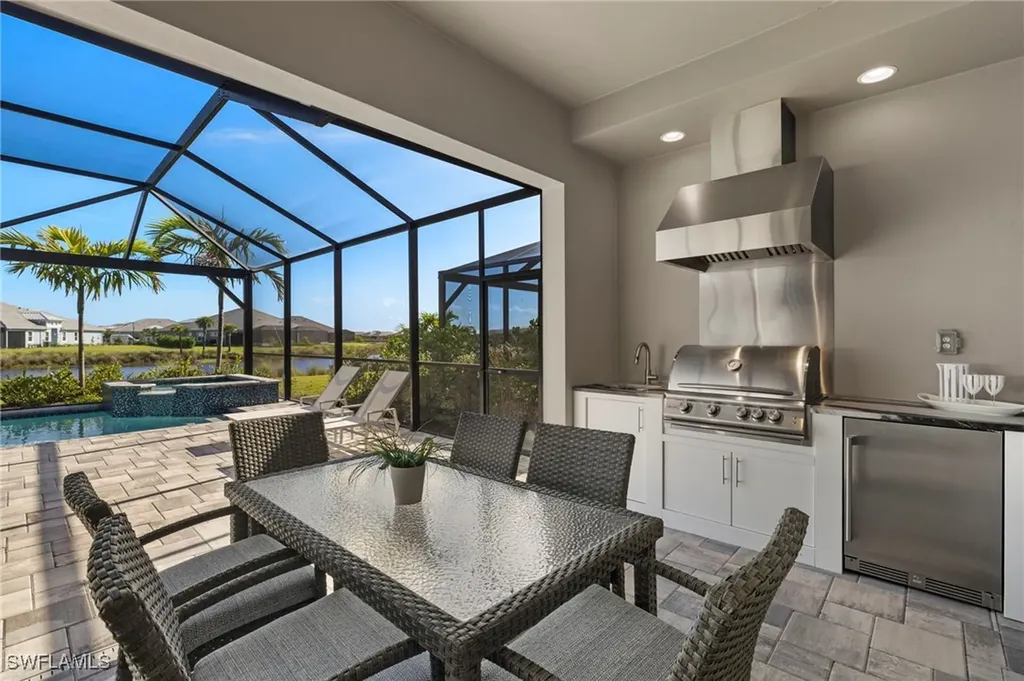 8979 Gustavia Court Naples FL 34112