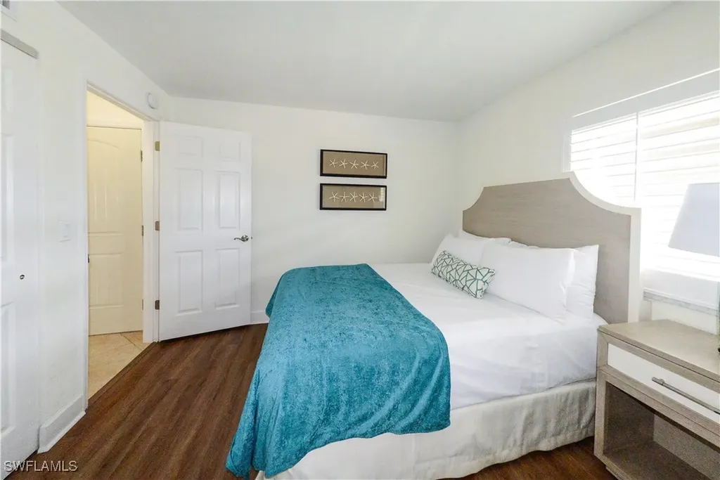 2255 W Gulf Drive Sanibel FL 33957