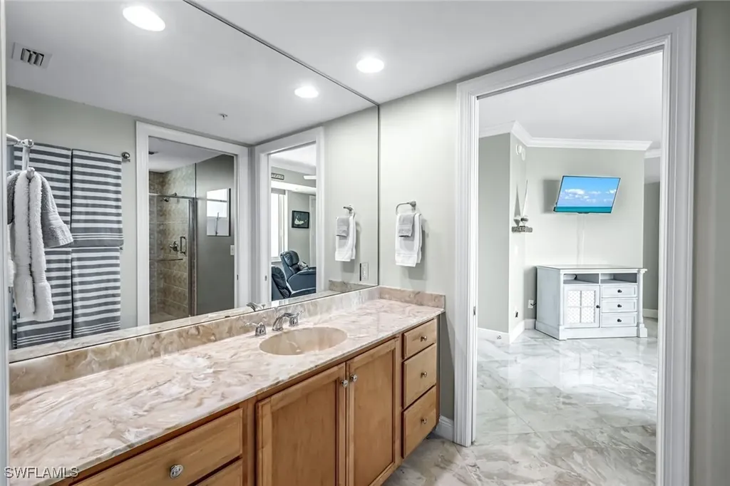 275 Indies Way Naples FL 34110