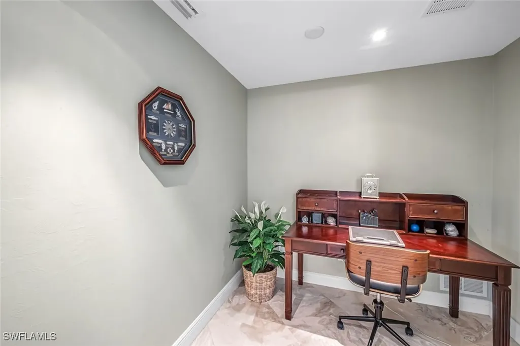 275 Indies Way Naples FL 34110