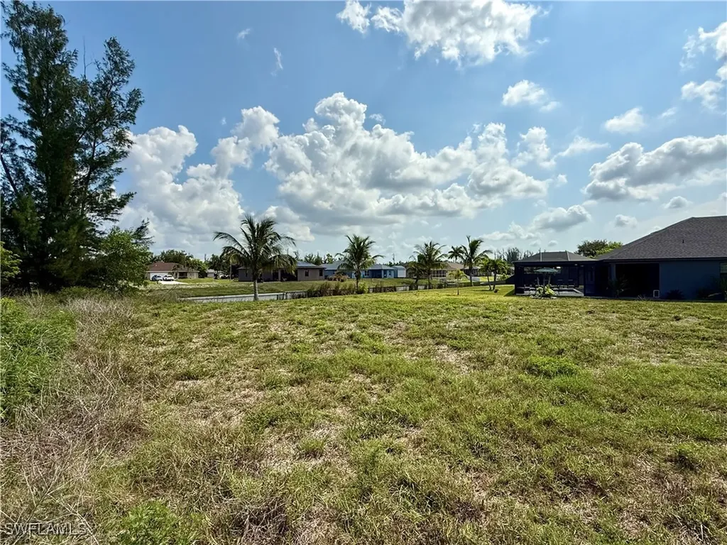 1118 SW 19th Avenue Cape Coral FL 33991