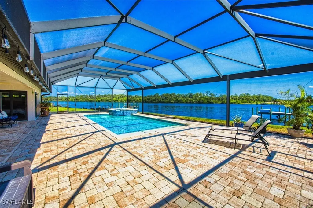 13820 River Forest Drive Fort Myers FL 33905