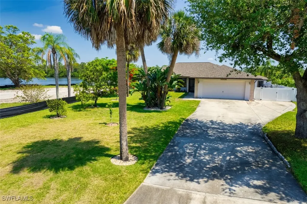 13820 River Forest Drive Fort Myers FL 33905