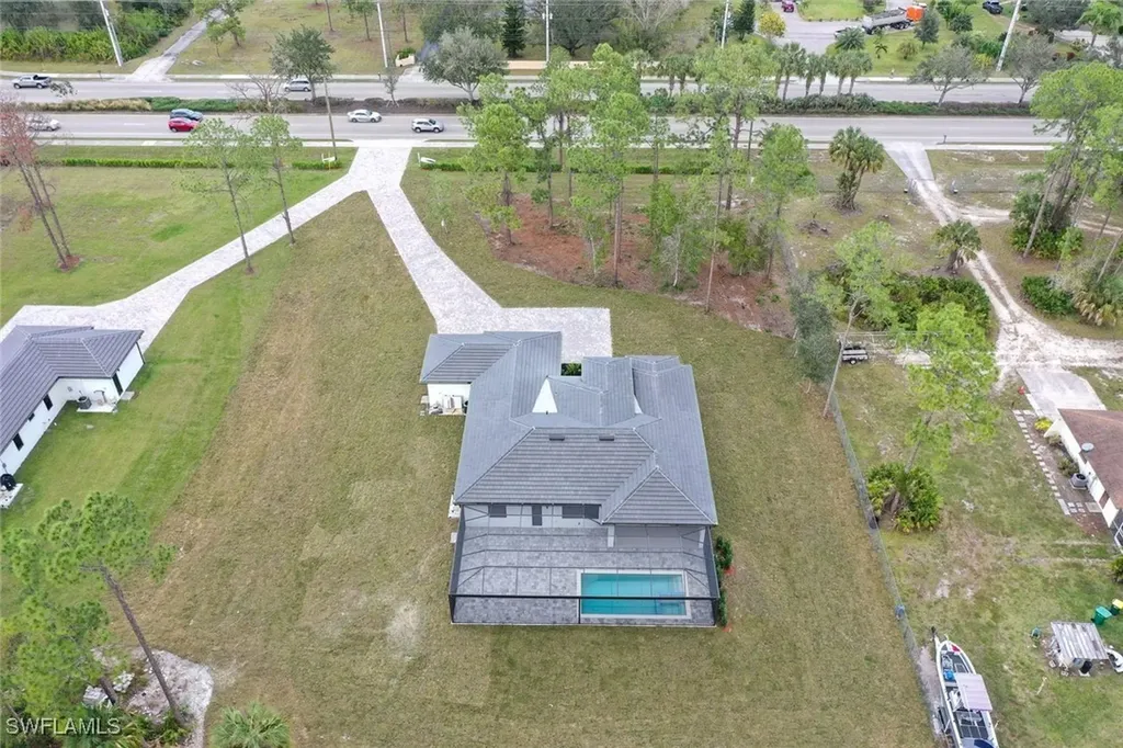 2806-2840 Golden Gate Boulevard W Naples FL 34117