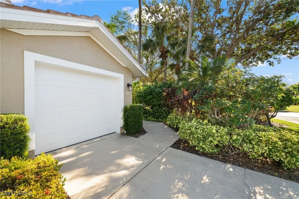 784 Carrick Bend Circle Naples FL 34110