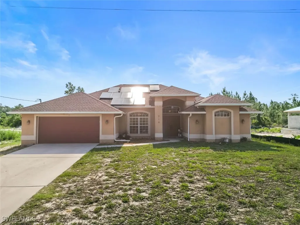 718 Willard Avenue Lehigh Acres FL 33972