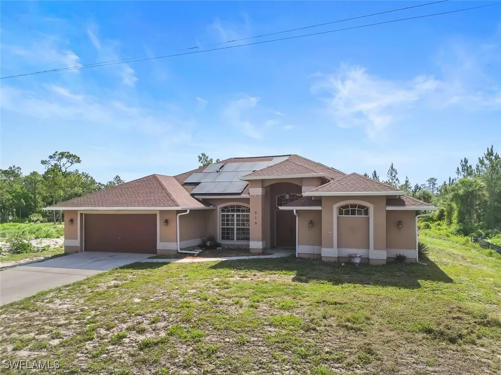 718 Willard Avenue Lehigh Acres FL 33972