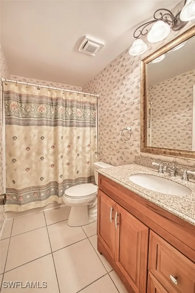 8061 S Woods Circle Fort Myers FL 33919