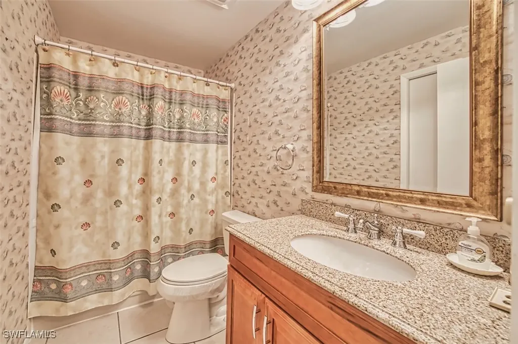 8061 S Woods Circle Fort Myers FL 33919