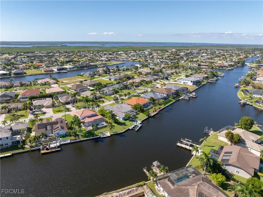 3101 SW 26th Place Cape Coral FL 33914