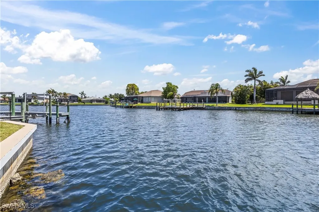 3101 SW 26th Place Cape Coral FL 33914