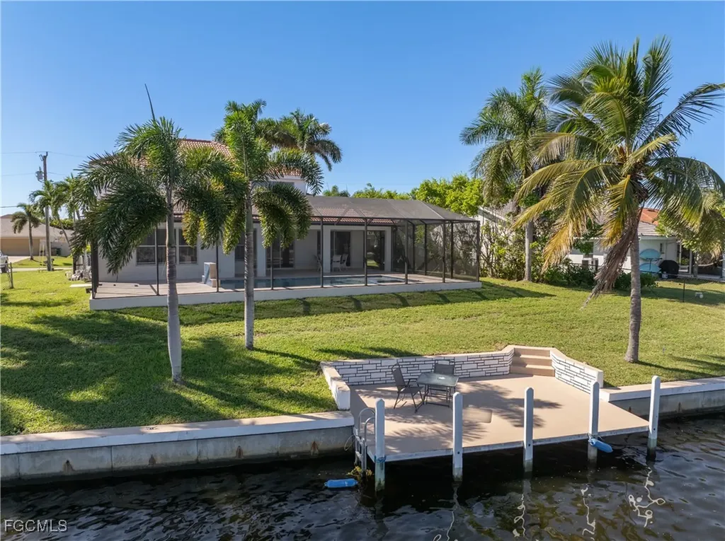 3101 SW 26th Place Cape Coral FL 33914