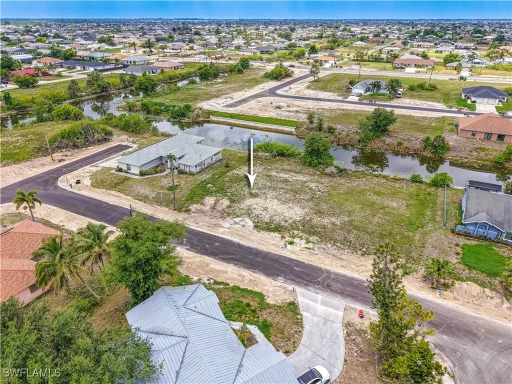 1206 NE 9th Avenue Cape Coral FL 33909