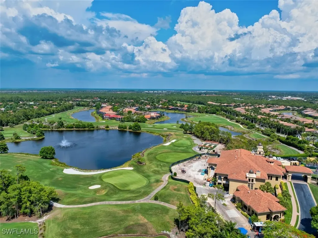 2722 Olde Cypress Drive Naples FL 34119