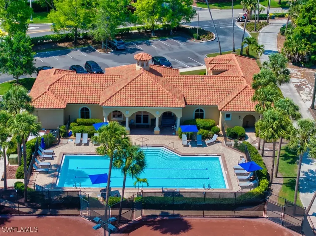 2722 Olde Cypress Drive Naples FL 34119