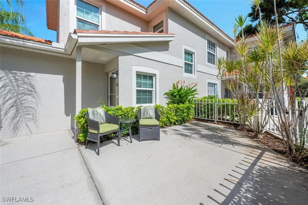 2436 Orchid Bay Drive Naples FL 34109