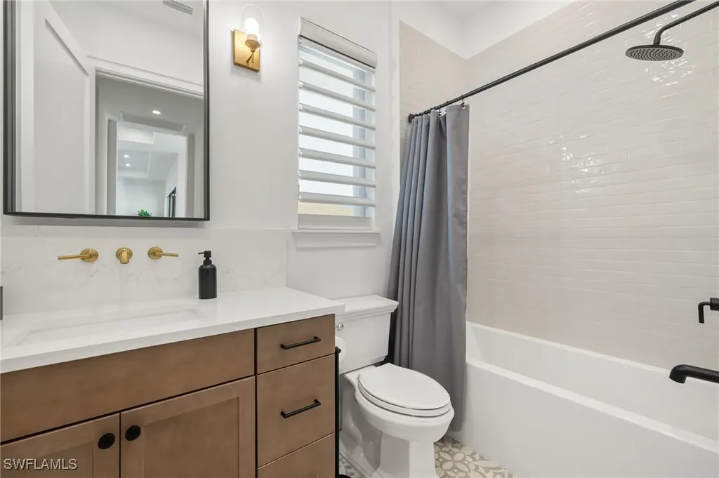 144 Gulfport Court Marco Island FL 34145