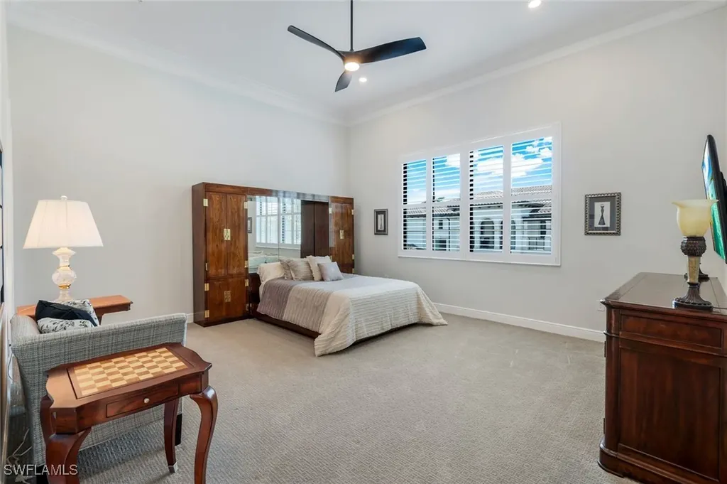 2488 Breakwater Way Naples FL 34112