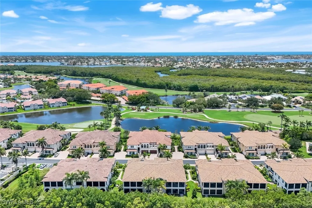 2488 Breakwater Way Naples FL 34112