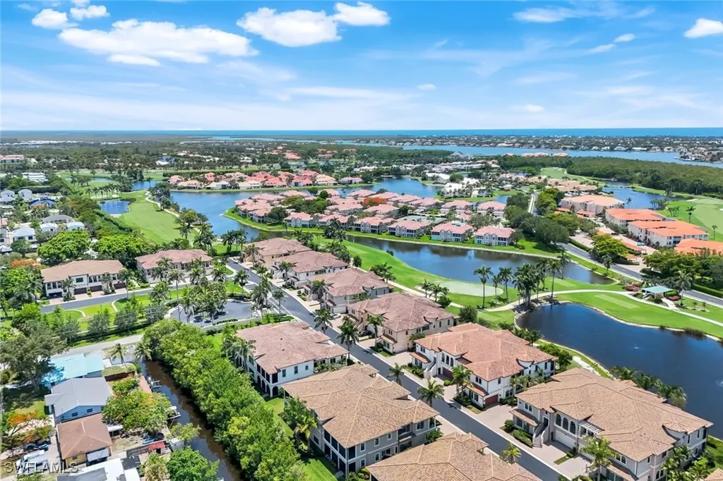 2488 Breakwater Way Naples FL 34112
