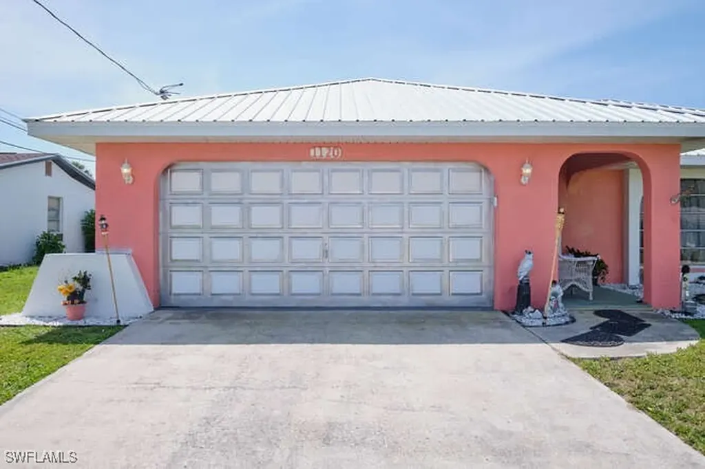 1120 SE 30th Street Cape Coral FL 33904