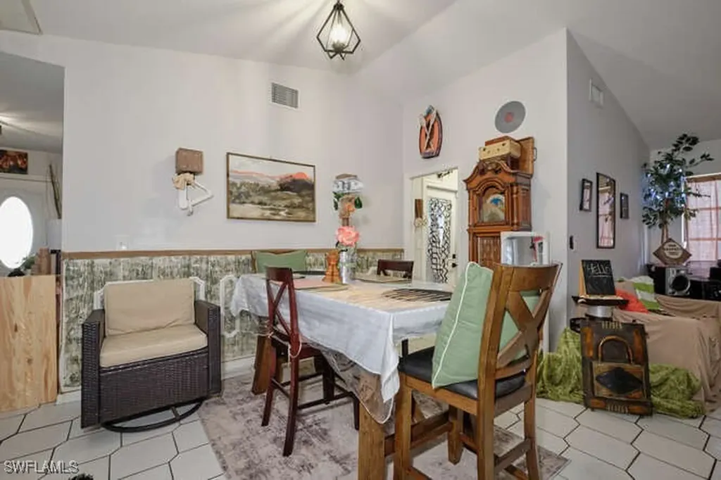 1120 SE 30th Street Cape Coral FL 33904